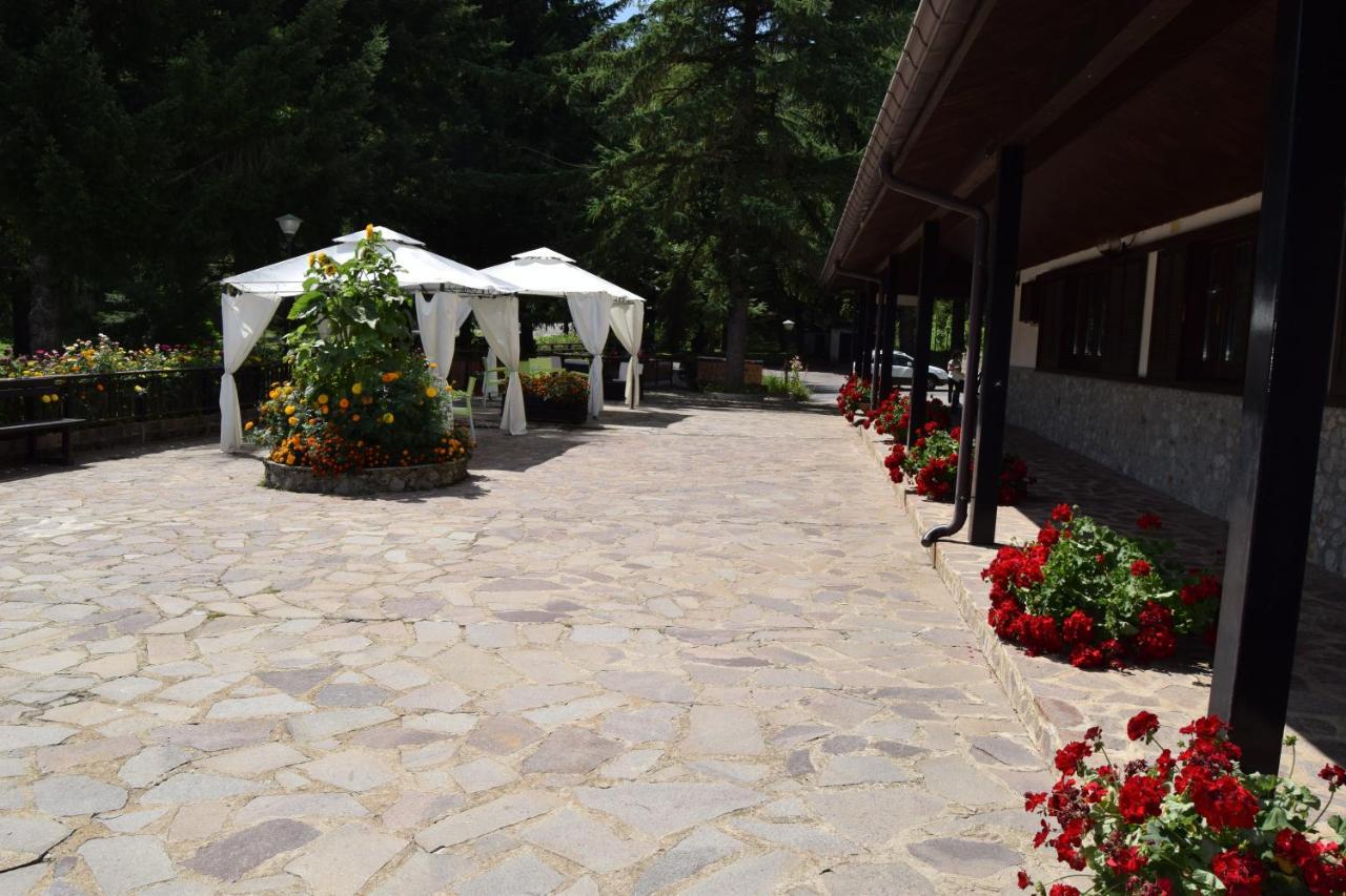 Hotel Lo Sciatore Cotronei Εξωτερικό φωτογραφία