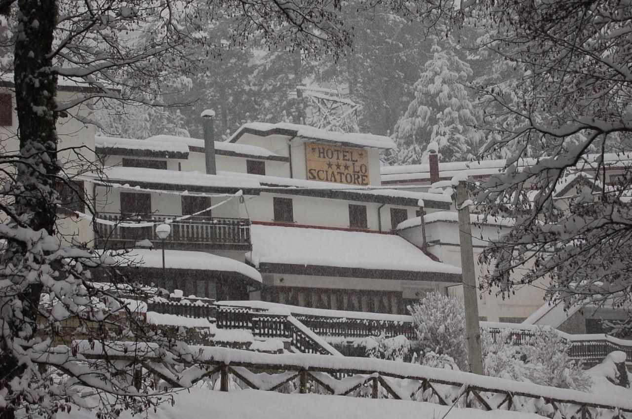 Hotel Lo Sciatore Cotronei Εξωτερικό φωτογραφία